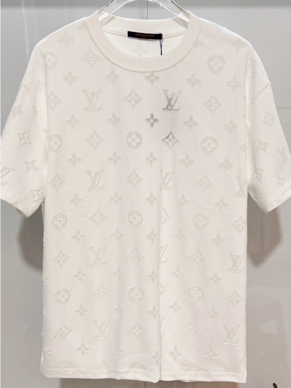 🆕 LV 🚻 Unisex Tee Shirt - 🚻 Small 🤍